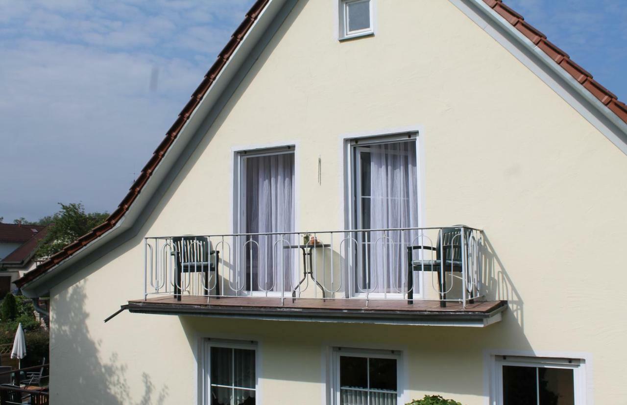 Ferienwohnung Pension Waldblick Illertissen Exterior foto