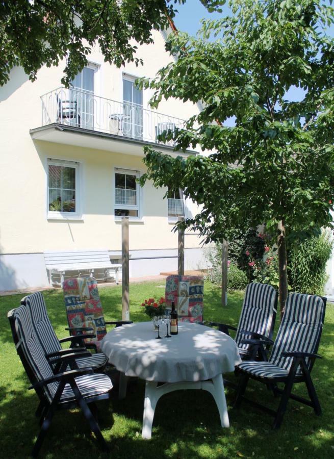 Ferienwohnung Pension Waldblick Illertissen Exterior foto